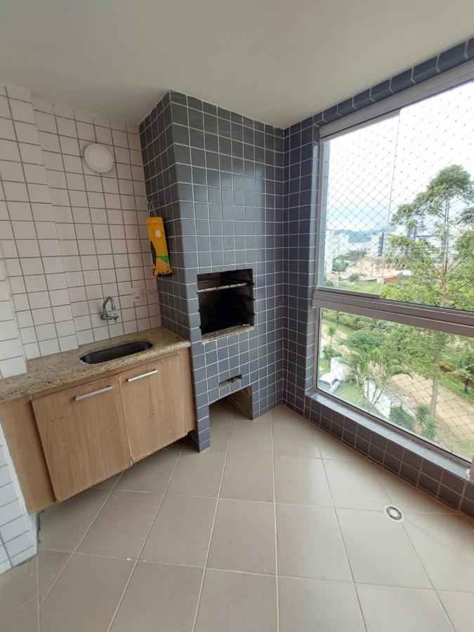 Apartamento A 50M Praia Maitinga, Wifi, Churrasqueira Na Varanda بيرتيوغا المظهر الخارجي الصورة